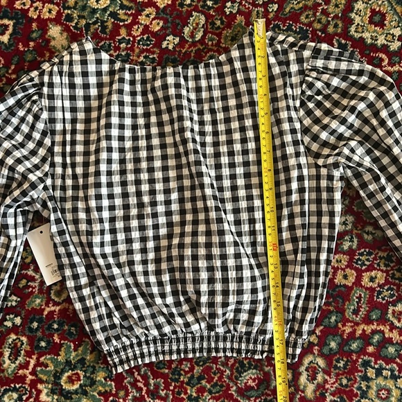 NWT Gingham Keyhole O Ring Front Tie Top - Picture 6 of 8